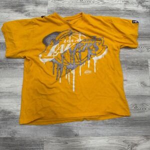 UNK NBA Los Angeles Lakers Graphic Tee T-Shirt Gold Basketball‎ XL
